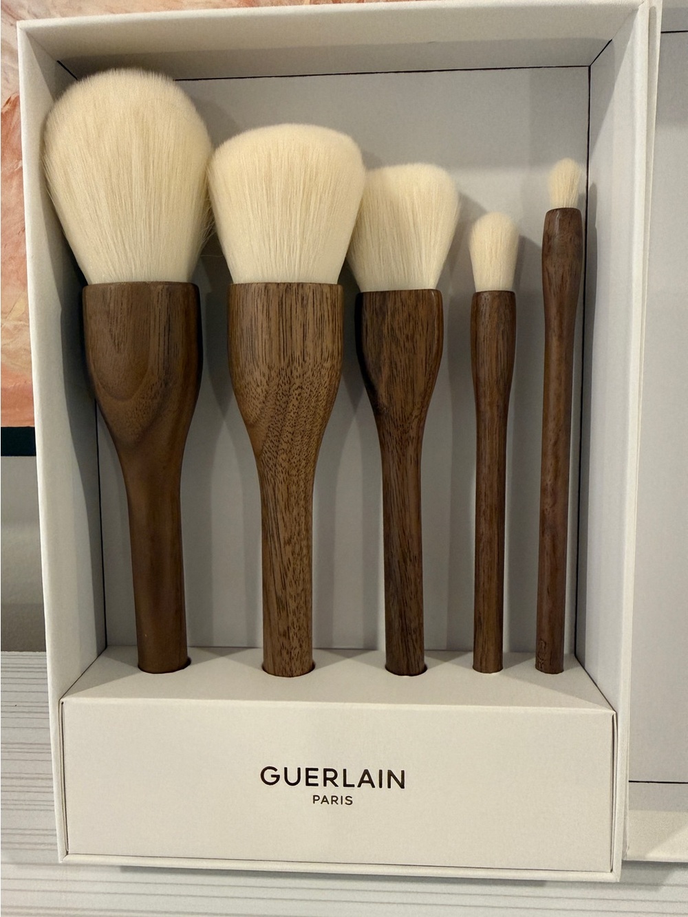 BNIB Guerlain Paris Wood Handled Makeup Brushes